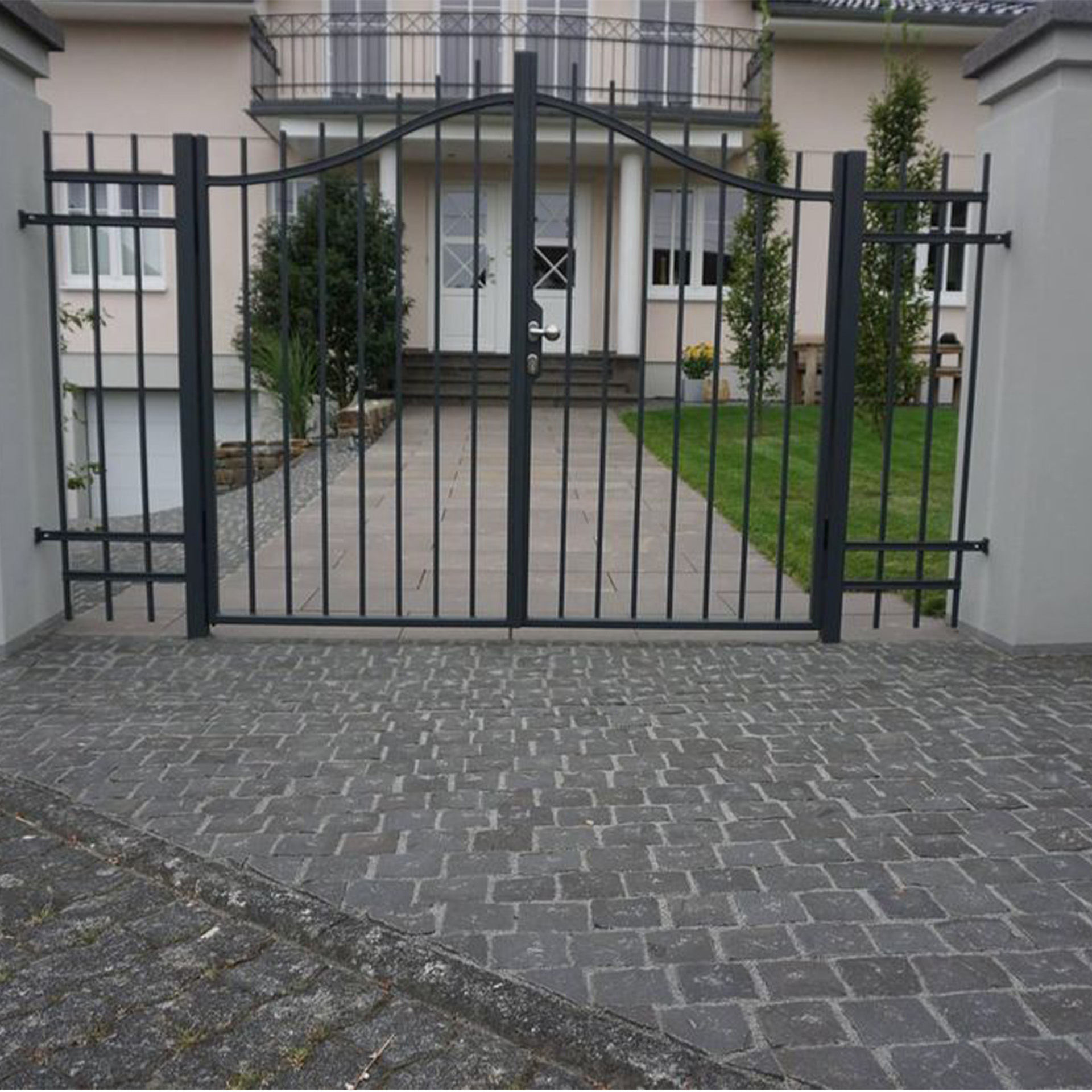 Pflasterstein Basalt Schwarz