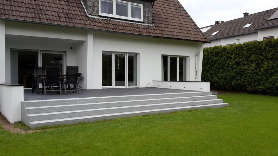 Blockstufen Naturstein