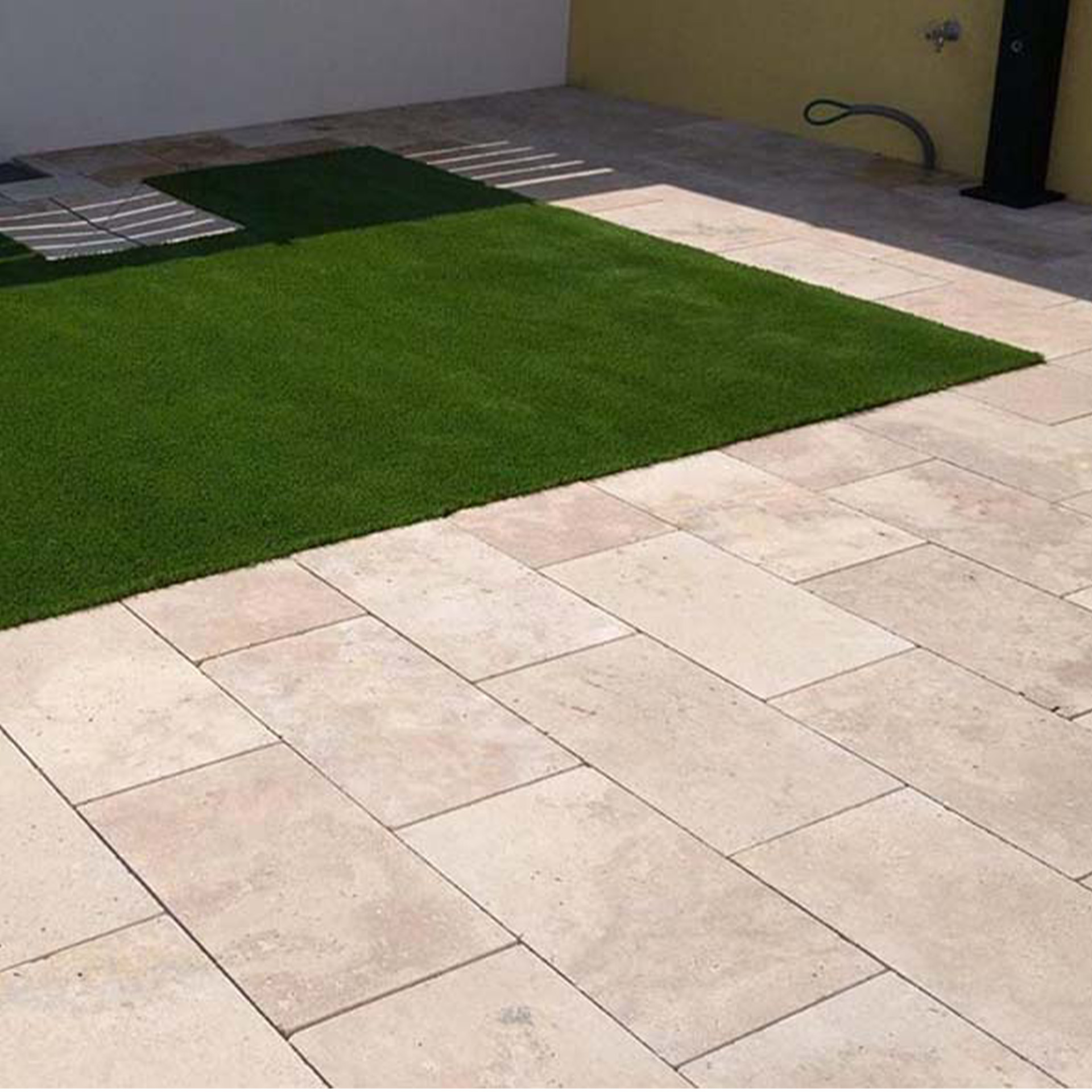 Terrassenplatten Travertin Classic