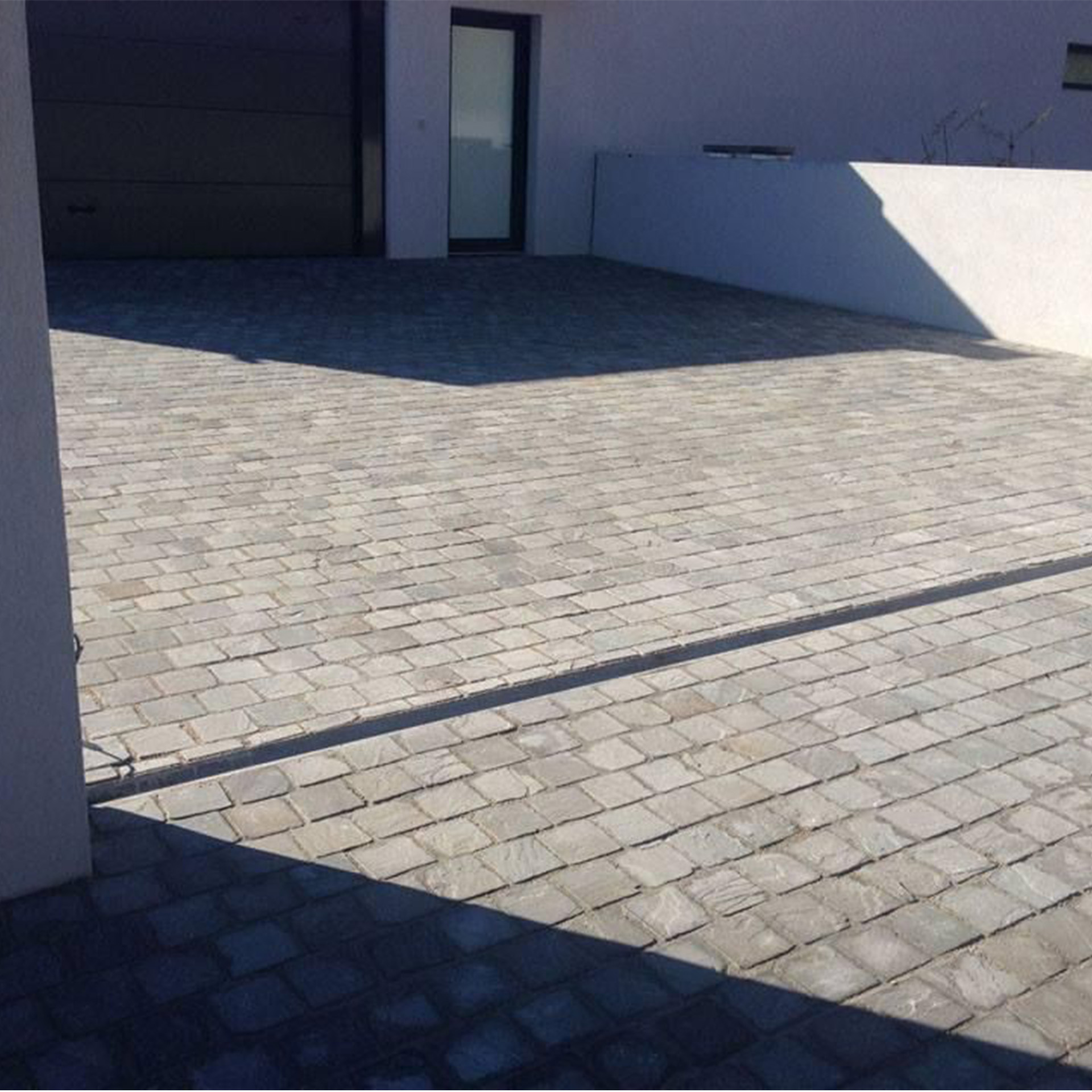 Pflasterstein – Sandstein India Grau