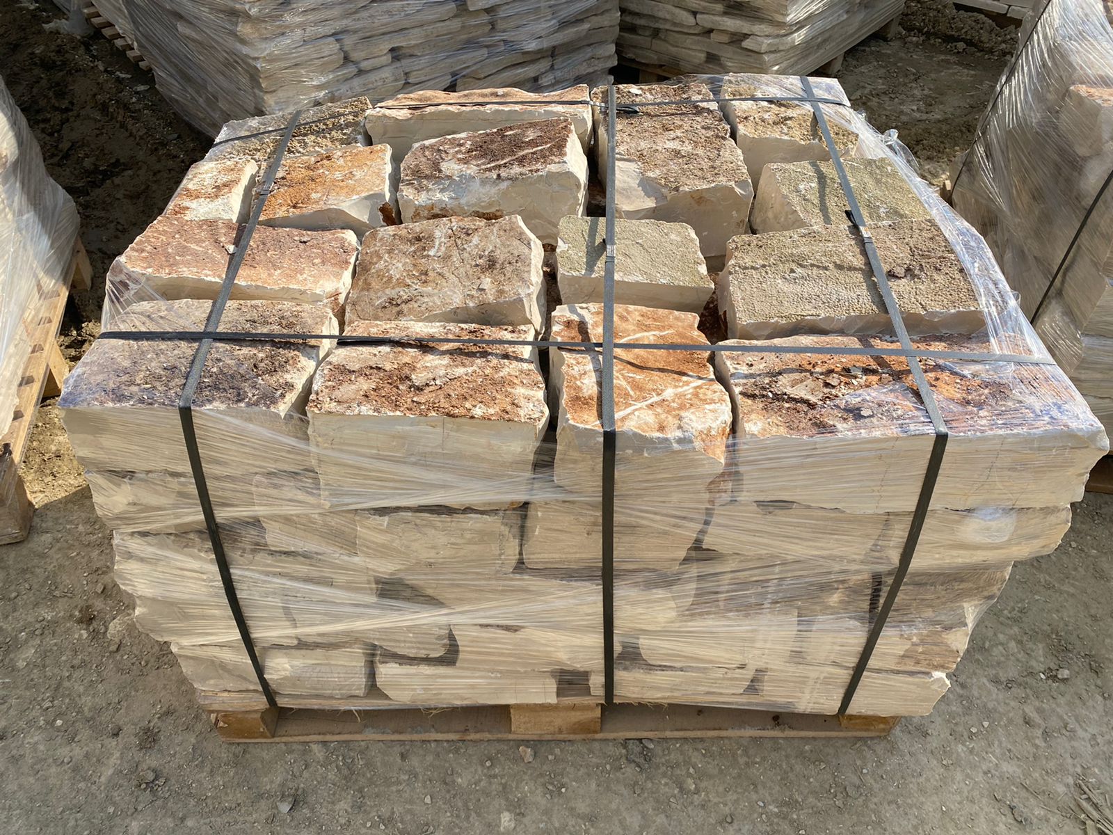 Trockenmauersteine Gelb “Mediterrane”