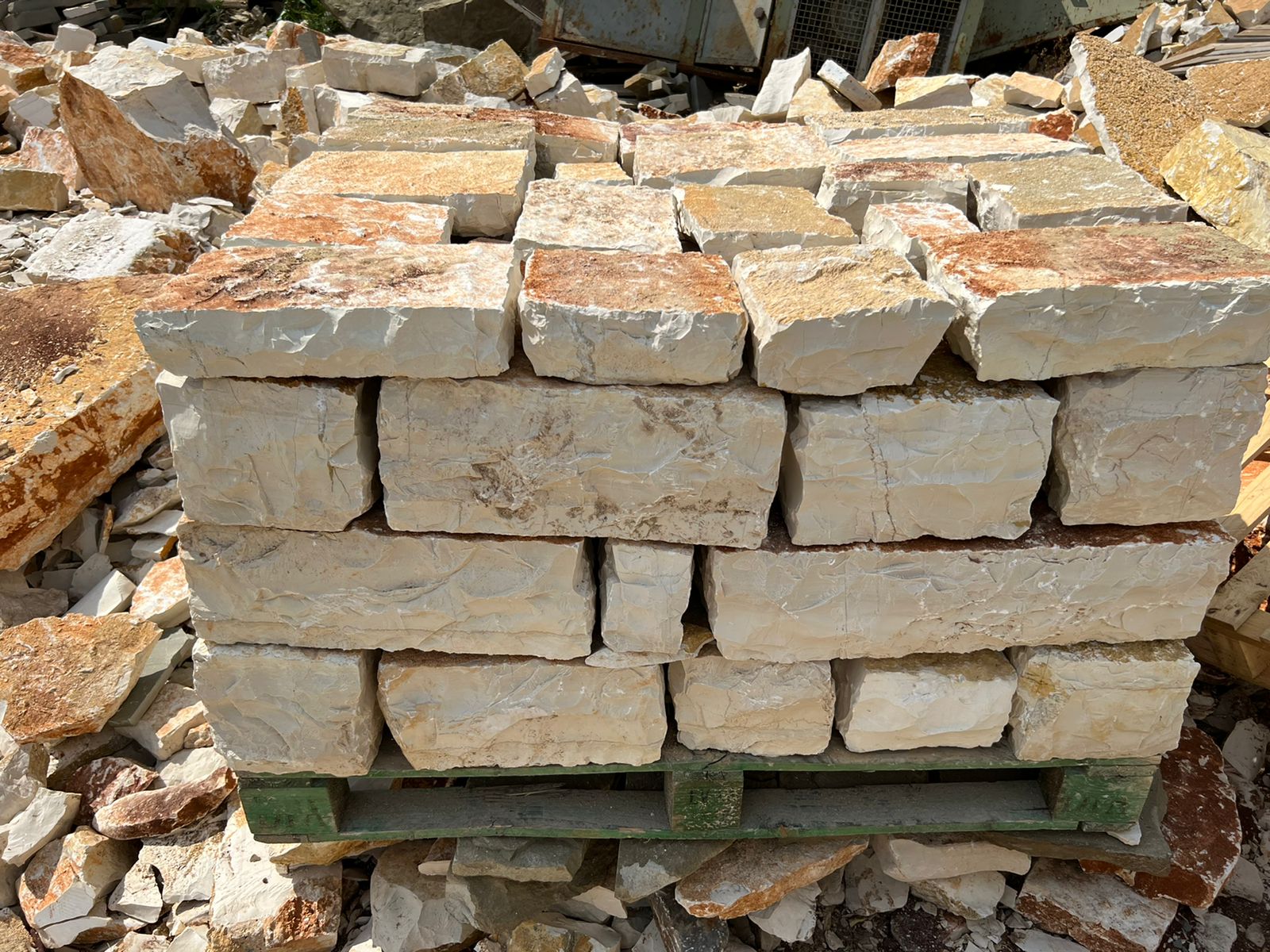 Trockenmauersteine Gelb “Mediterrane”